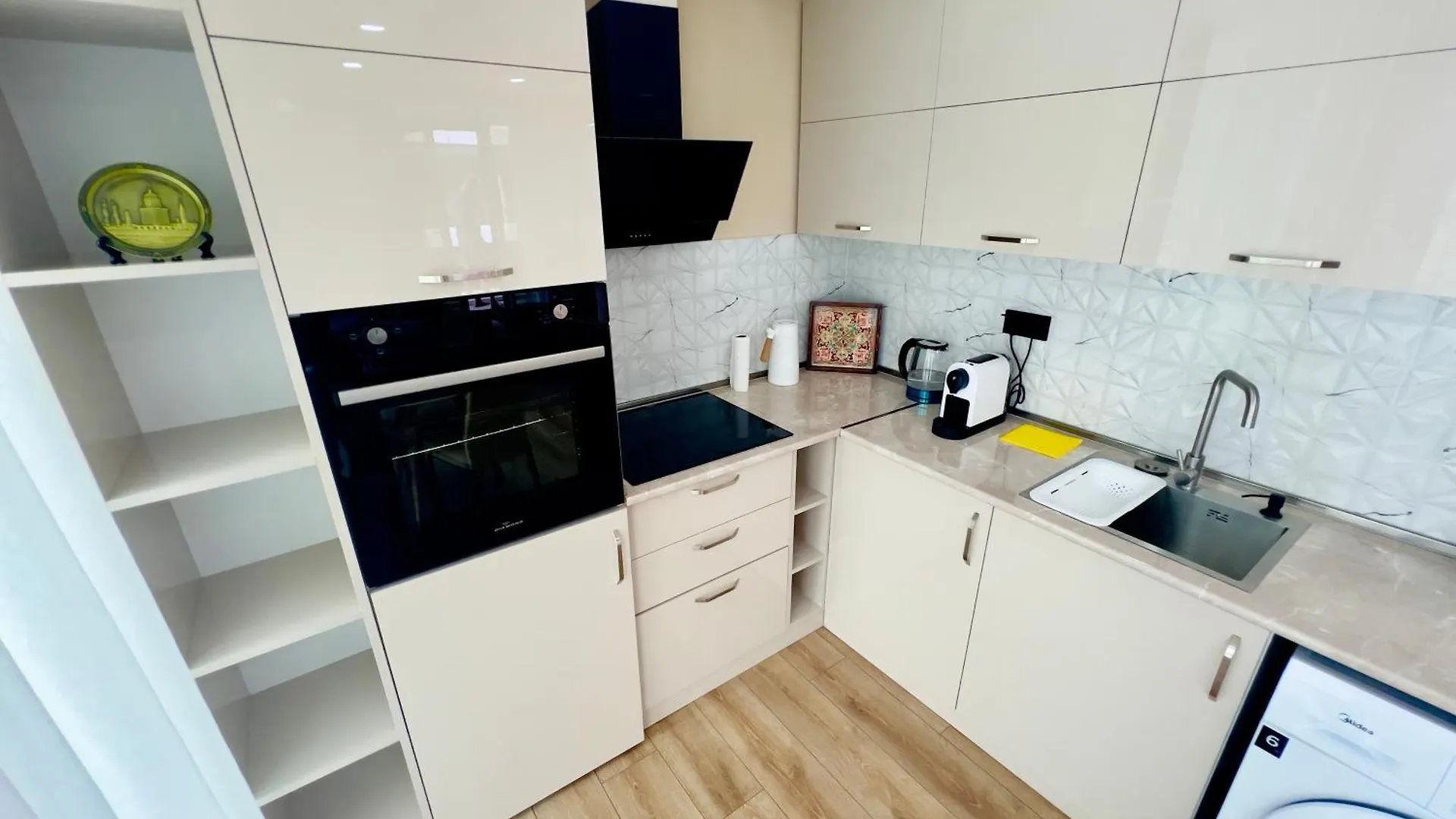 Luxury Apartment In Batumi View With Sea View