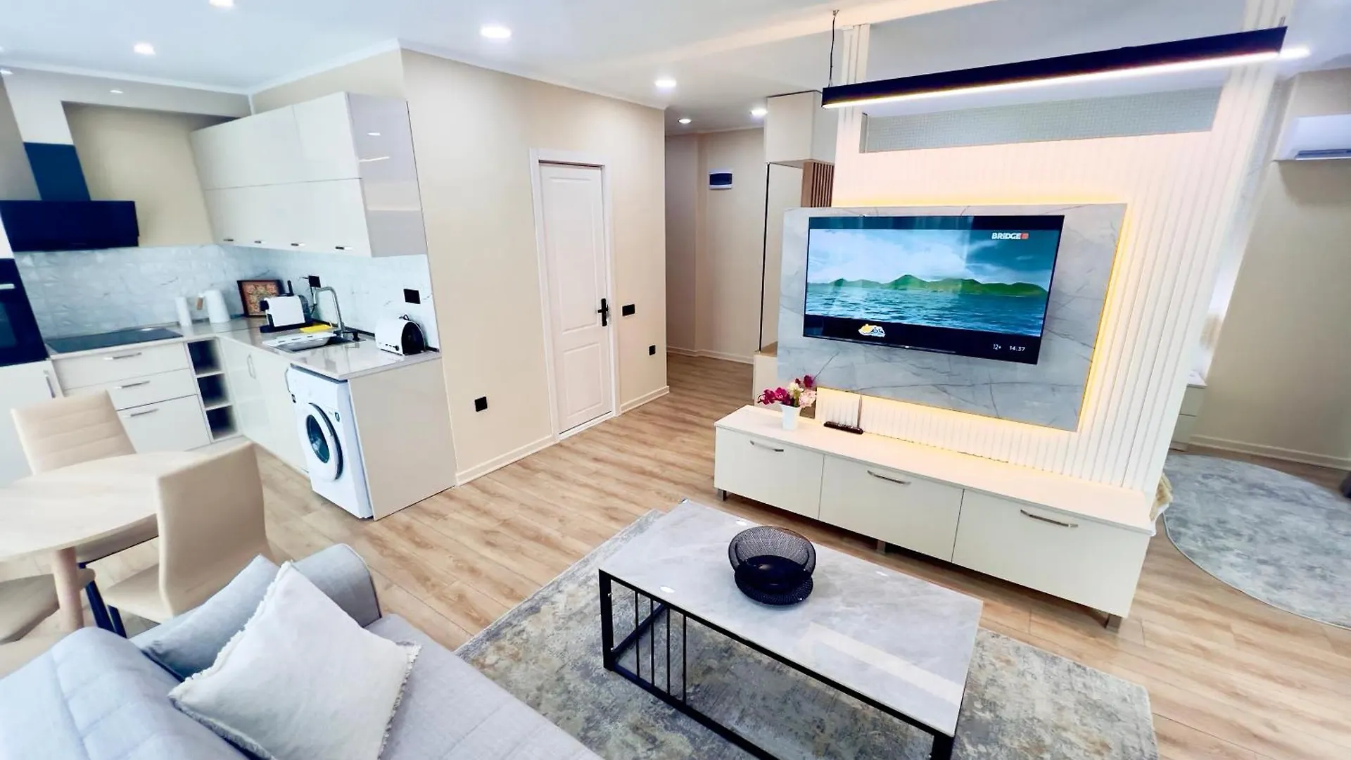 Luxury Apartment In Batumi View With Sea View