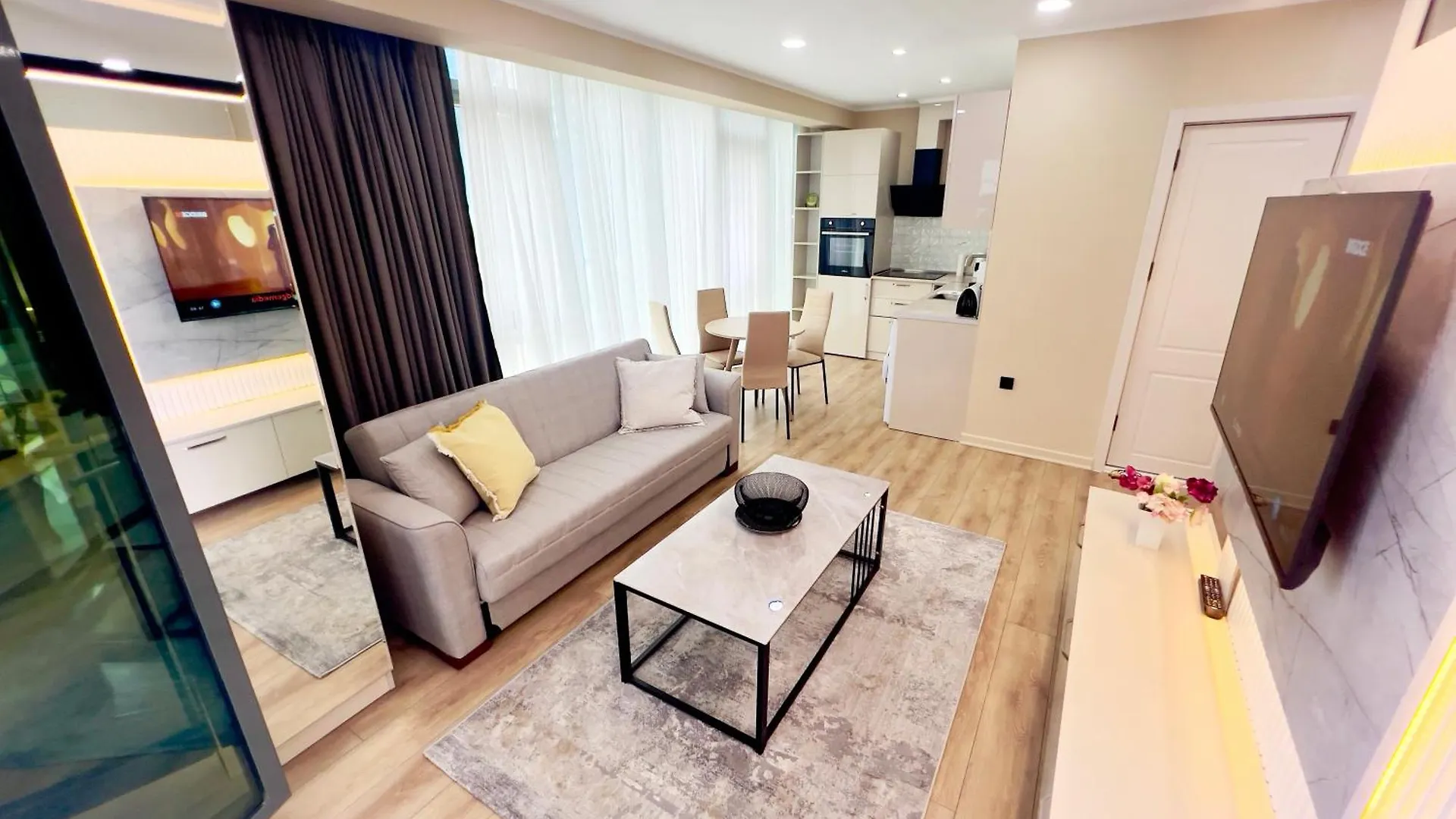 Luxury Apartment In Batumi View With Sea View