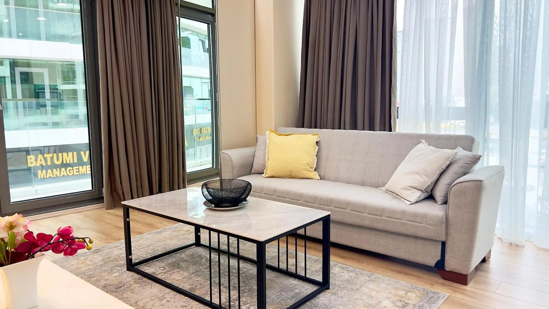 Luxury Apartment In Batumi View With Sea View